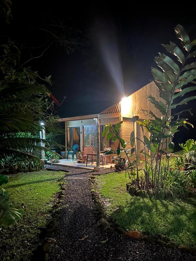 Greenhouse Loft Miravalles * Aguas Claras (Alajuela)