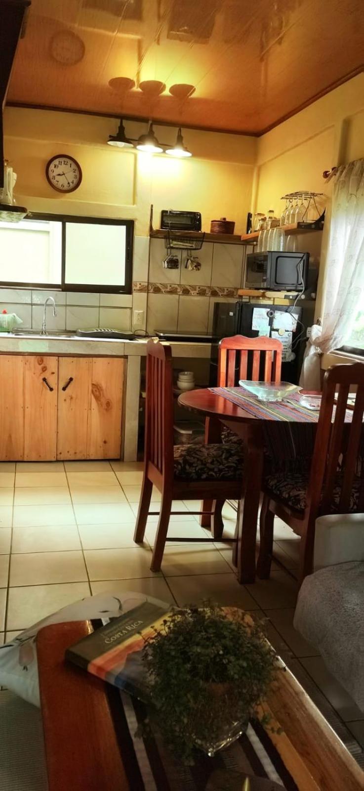 Greenhouse Loft Miravalles Chalet Aguas Claras (Alajuela)