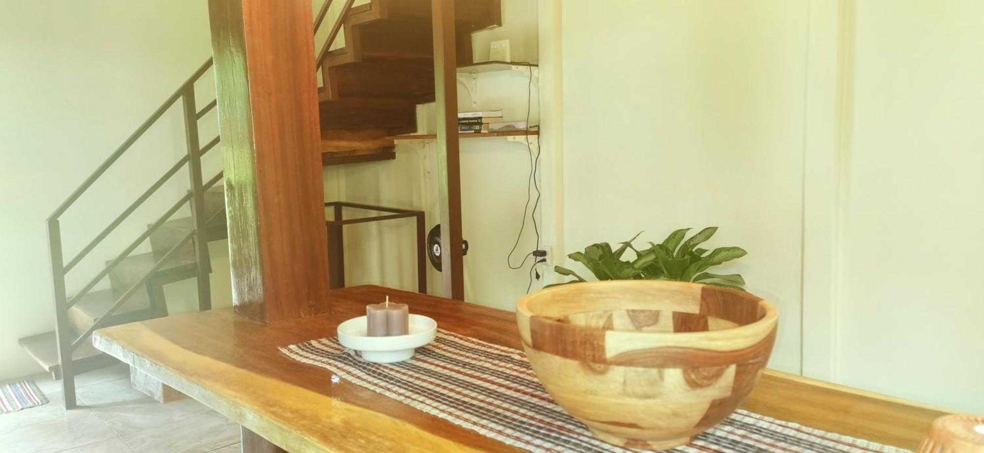 Greenhouse Loft Miravalles Chalet *