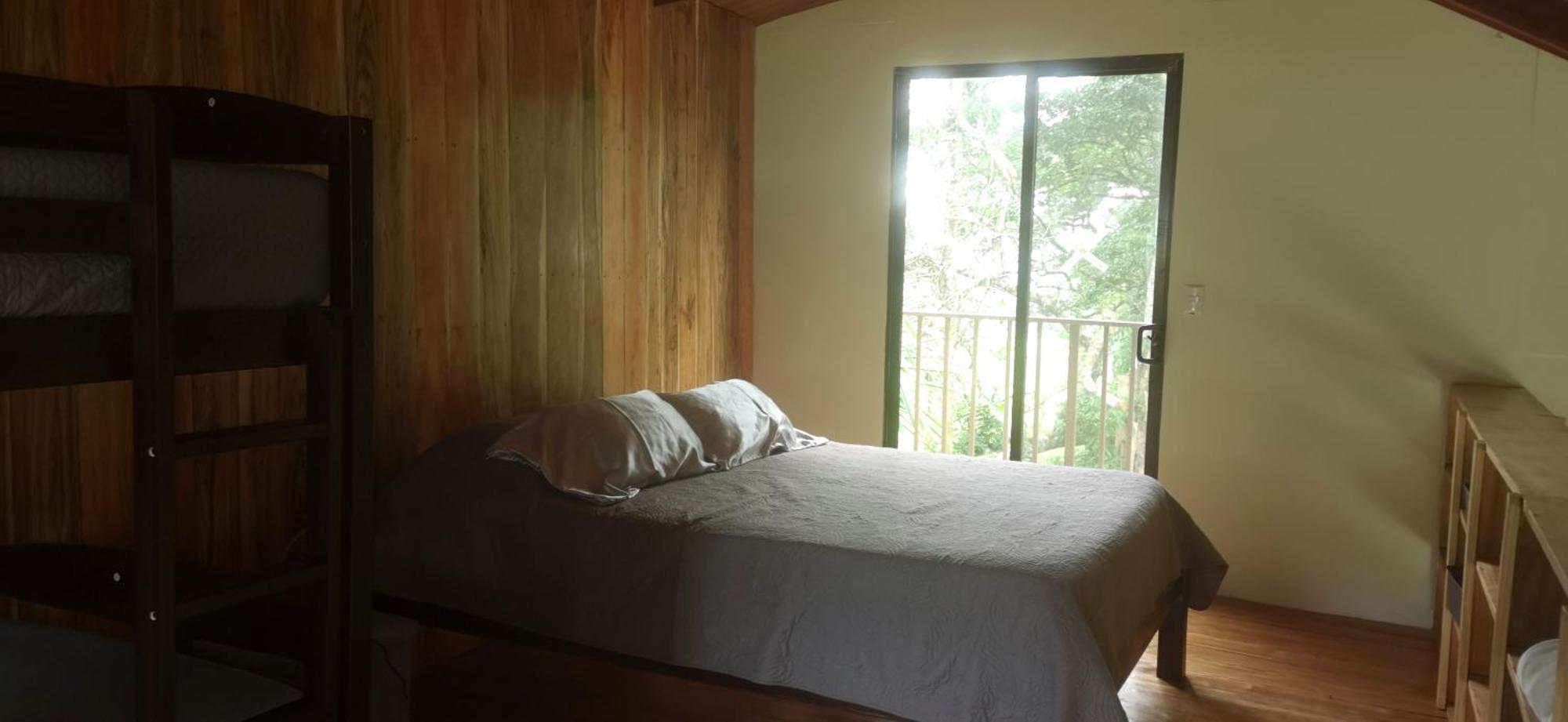 Chalet Greenhouse Loft Miravalles *