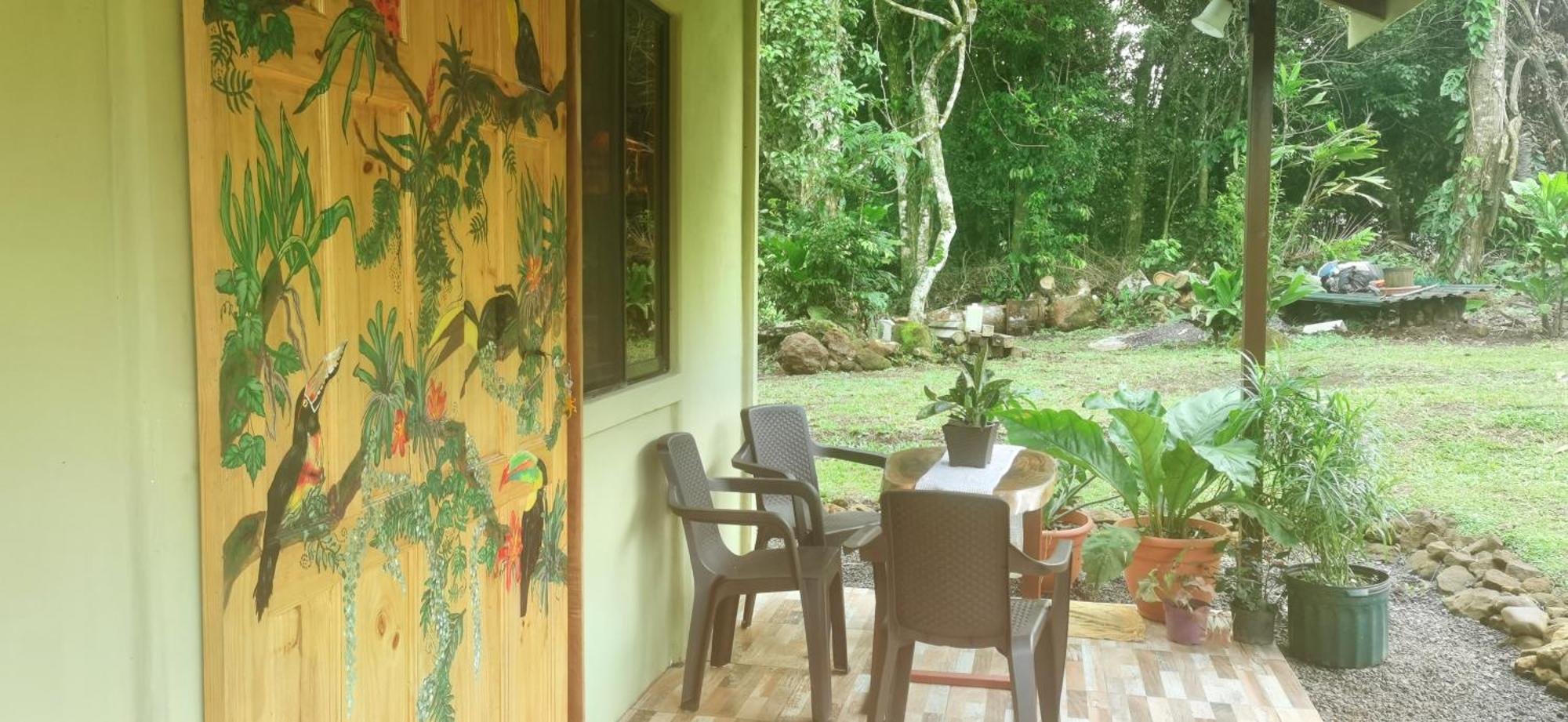 Greenhouse Loft Miravalles * Aguas Claras (Alajuela)